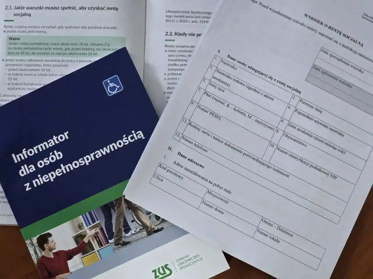 Wniosek o rentę socjalną. Dowiedz się, ile wynosi renta socjalna i jakie warunki trzeba spełnić, aby ją uzyskać.