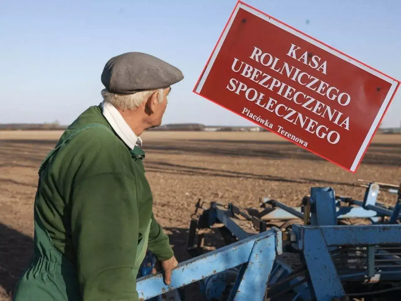 Rolnik w polu patrzy na tablicę KRUS. Zastanawia się, jaka emerytura z KRUS ile wynosi netto.