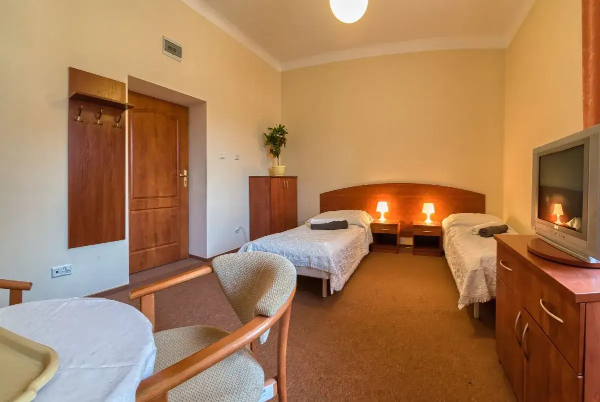 Tabela porównawcza sanatorium Krynica-Zdrój NFZ ZUS prywatnie